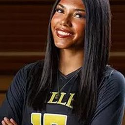 Nadia Sawyer, TeamLVC alum