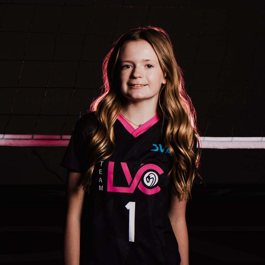 Maeve Kirsch, Girls 14U Pink