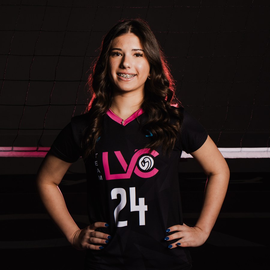 Isabella Vero, Girls 15U Pink